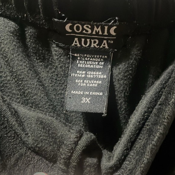 EUC Hot Topic Cosmic Aura Bat Skeleton Velvet Pajama Set - Picture 8 of 8